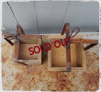 左が新発売のタイプです