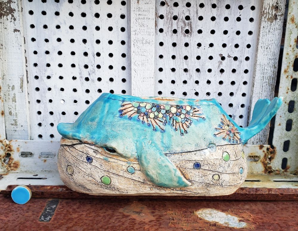 再販/栃尾さんの陶器のクジラ鉢（24-12）