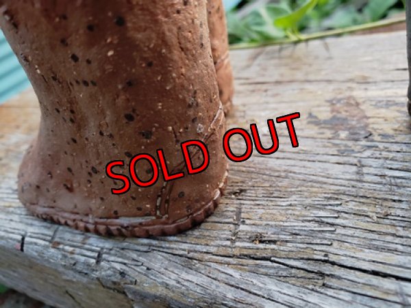 大/茶、バックスタイル