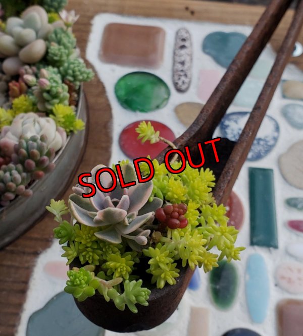 画像2: (1)WS/花とタイルと音楽と/置き型   〜レコードプレーヤー〜（25-6）